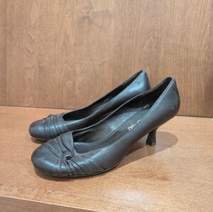 Elegant Dark Brown Aldo Women's Heels Size 36 / US Size 6